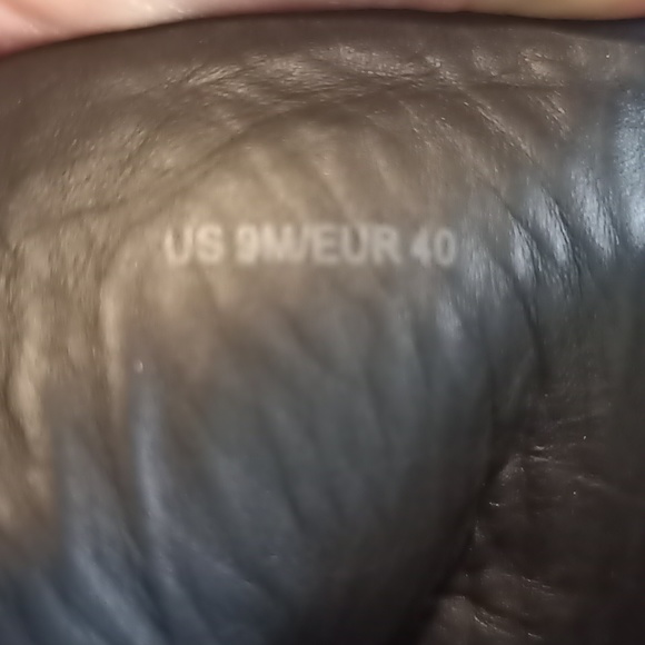 VINCE Black Rabbit Fur Suede High Top Boots Sneaker 8.5 9.5 **Mismatch** - Picture 7 of 8